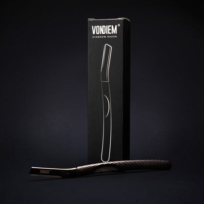 Eye-Brow Razor // Augenbrauen-Konturmesser